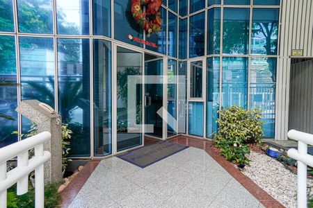 Apartamento à venda com 216m², 3 quartos e 2 vagasEntrada