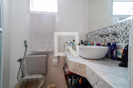 Apartamento à venda com 216m², 3 quartos e 2 vagasBanheiro da Suíte