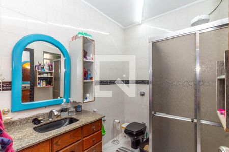 Casa à venda com 200m², 3 quartos e 2 vagas Casa à venda com 200m², 3 quartos e 2 vagasBanheiro da Suíte