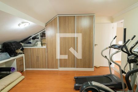 Casa à venda com 390m², 5 quartos e 10 vagasSuíte 2