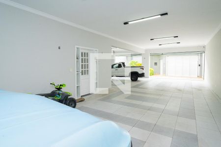 Casa à venda com 390m², 5 quartos e 10 vagasGaragem