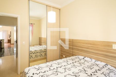 Casa à venda com 390m², 5 quartos e 10 vagasQuarto 2