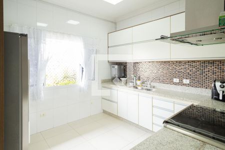 Casa à venda com 390m², 5 quartos e 10 vagasCozinha 