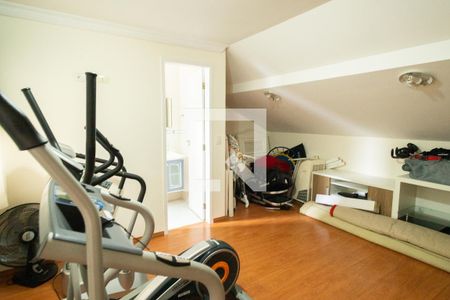 Casa à venda com 390m², 5 quartos e 10 vagasSuíte 2