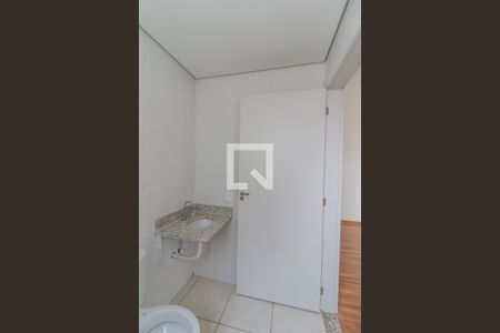 Apartamento à venda com 47m², 2 quartos e 1 vaga Apartamento à venda com 47m², 2 quartos e 1 vagaBanheiro