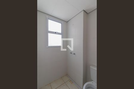 Apartamento à venda com 47m², 2 quartos e 1 vaga Apartamento à venda com 47m², 2 quartos e 1 vagaBanheiro
