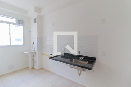Apartamento à venda com 47m², 2 quartos e 1 vaga Apartamento à venda com 47m², 2 quartos e 1 vagaCozinha e Área de Serviço