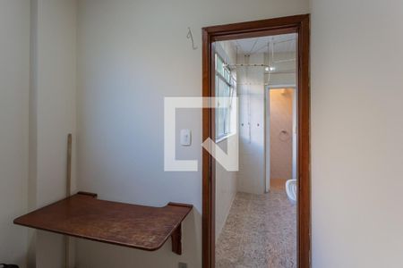 Quarto de Serviço de apartamento à venda com 3 quartos, 100m² em Santo Antônio, Belo Horizonte