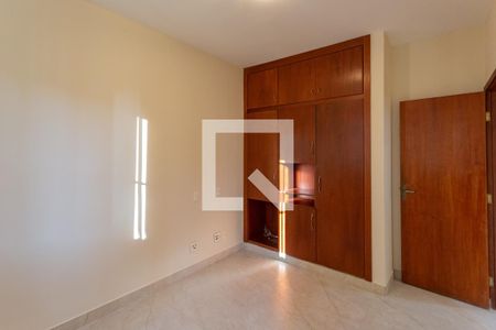 Quarto 1 de apartamento à venda com 3 quartos, 100m² em Santo Antônio, Belo Horizonte