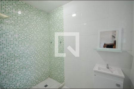 Banheiro de casa à venda com 1 quarto, 44m² em Grajau, Rio de Janeiro
