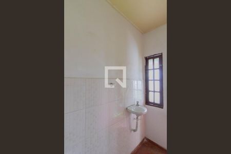 Banheiro de casa para alugar com 1 quarto, 35m² em Jardim Gopouva, Guarulhos