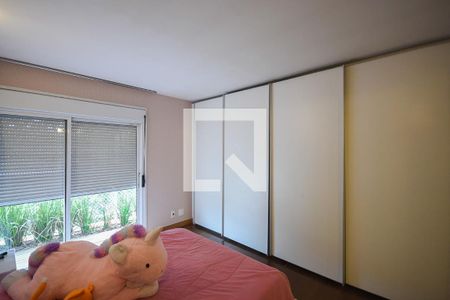 Casa de condomínio à venda com 372m², 4 quartos e 6 vagasSuíte 1