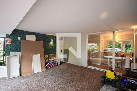 Casa de condomínio à venda com 372m², 4 quartos e 6 vagasGaragem