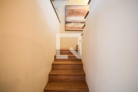 Casa de condomínio à venda com 372m², 4 quartos e 6 vagasHall de Entrada