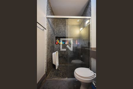 Casa de condomínio à venda com 372m², 4 quartos e 6 vagasBanheiro Suíte 3