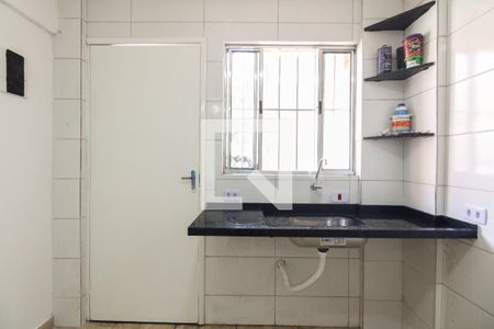 Kitnet - Quarto e Cozinha  de kitnet/studio à venda com 1 quarto, 18m² em Vila Aricanduva, São Paulo