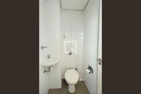 Apartamento à venda com 79m², 2 quartos e 1 vaga Apartamento à venda com 79m², 2 quartos e 1 vagaBanheiro de serviço