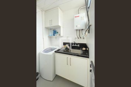 Apartamento à venda com 79m², 2 quartos e 1 vaga Apartamento à venda com 79m², 2 quartos e 1 vagaÁrea de Serviço