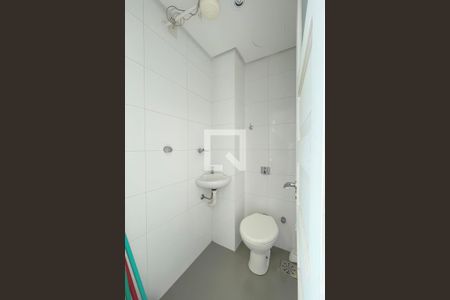 Apartamento à venda com 79m², 2 quartos e 1 vaga Apartamento à venda com 79m², 2 quartos e 1 vagaBanheiro de serviço