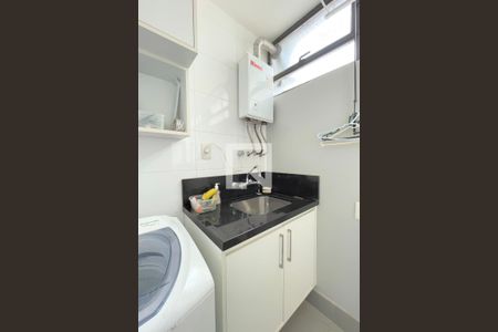 Apartamento à venda com 79m², 2 quartos e 1 vaga Apartamento à venda com 79m², 2 quartos e 1 vagaÁrea de Serviço