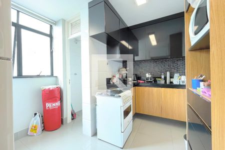 Apartamento à venda com 79m², 2 quartos e 1 vaga Apartamento à venda com 79m², 2 quartos e 1 vagaCozinha