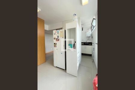 Apartamento à venda com 79m², 2 quartos e 1 vaga Apartamento à venda com 79m², 2 quartos e 1 vagaÁrea de Serviço