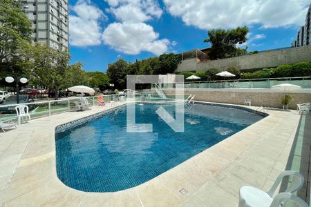 Apartamento à venda com 79m², 2 quartos e 1 vaga Apartamento à venda com 79m², 2 quartos e 1 vagaÁrea comum - Piscina