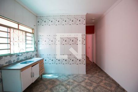 Sala de casa para alugar com 2 quartos, 63m² em Jardim Maria Eugenia, Sorocaba