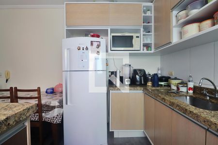 Apartamento à venda com 100m², 2 quartos e 2 vagasCozinha
