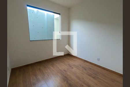 quarto de casa à venda com 2 quartos, 116m² em Jardim Central, Betim