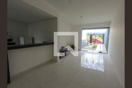 sala  de casa à venda com 2 quartos, 116m² em Jardim Central, Betim