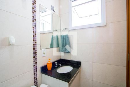 Apartamento à venda com 120m², 3 quartos e 2 vagasBanheiro do quarto 1