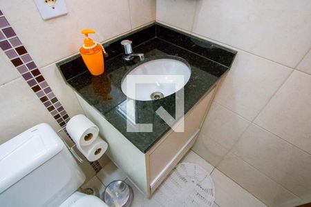 Apartamento à venda com 120m², 3 quartos e 2 vagasBanheiro do quarto 1