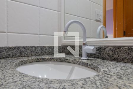 Apartamento para alugar com 58m², 2 quartos e 2 vagasBanheiro
