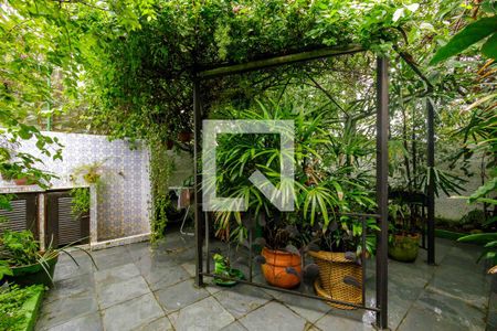 Jardim de casa de condomínio à venda com 3 quartos, 169m² em Barra da Tijuca, Rio de Janeiro