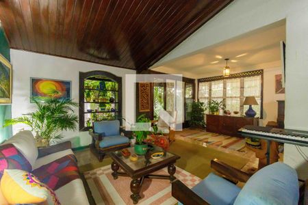 Sala de casa de condomínio à venda com 3 quartos, 169m² em Barra da Tijuca, Rio de Janeiro