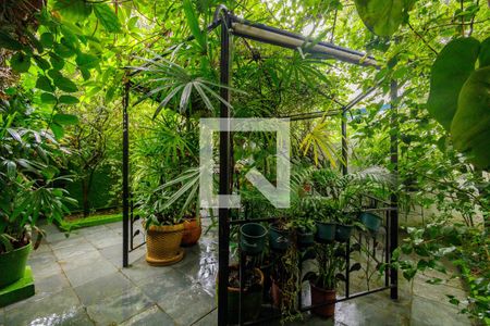 Jardim de casa de condomínio à venda com 3 quartos, 169m² em Barra da Tijuca, Rio de Janeiro