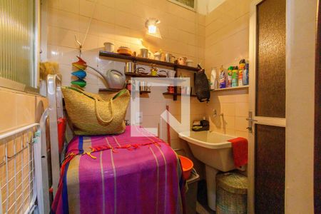 Casa de condomínio à venda com 169m², 3 quartos e 2 vagas Casa de condomínio à venda com 169m², 3 quartos e 2 vagasÁrea de Serviço