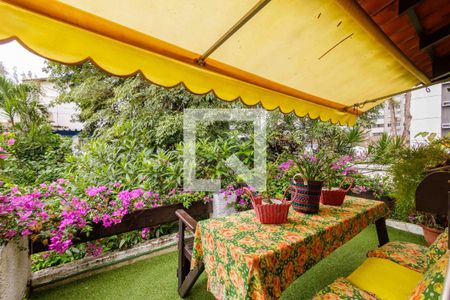 Casa de condomínio à venda com 169m², 3 quartos e 2 vagas Casa de condomínio à venda com 169m², 3 quartos e 2 vagasVaranda Quarto 1