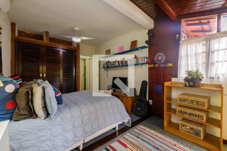 Casa de condomínio à venda com 169m², 3 quartos e 2 vagas Casa de condomínio à venda com 169m², 3 quartos e 2 vagasQuarto 1