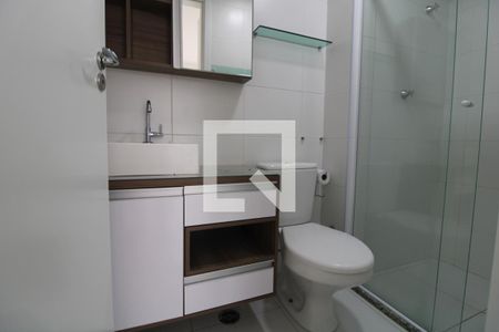 Banheiro de apartamento para alugar com 1 quarto, 28m² em Cidade Ademar, São Paulo