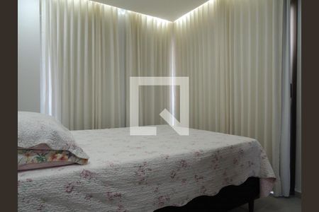 Apartamento para alugar com 76m², 2 quartos e 1 vagaQuarto 2 - Suíte