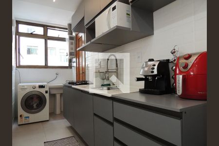 Apartamento para alugar com 76m², 2 quartos e 1 vagaCozinha - Armários