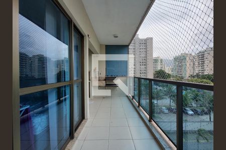 Apartamento para alugar com 76m², 2 quartos e 1 vagaVaranda 