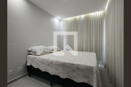 Apartamento para alugar com 76m², 2 quartos e 1 vagaQuarto 2 - Suíte