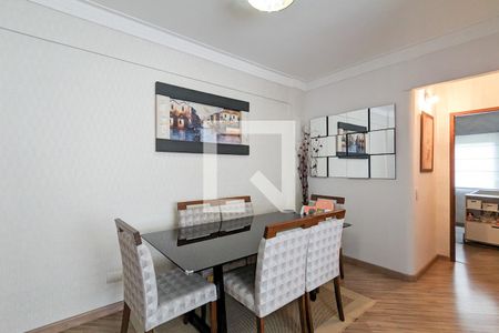 Apartamento à venda com 63m², 2 quartos e 1 vagaSala