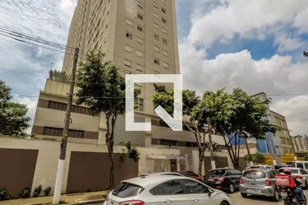 Apartamento à venda com 55m², 3 quartos e 1 vaga Apartamento à venda com 55m², 3 quartos e 1 vagaFachada