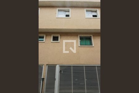 Casa de condomínio à venda com 105m², 3 quartos e 2 vagasFrente da Casa