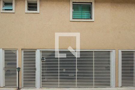 Casa de condomínio à venda com 105m², 3 quartos e 2 vagasFrente da Casa