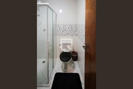 Casa de condomínio à venda com 105m², 3 quartos e 2 vagasBanheiro Social